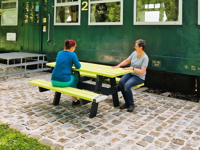 Bebat_picknciktafel_B&amp;B