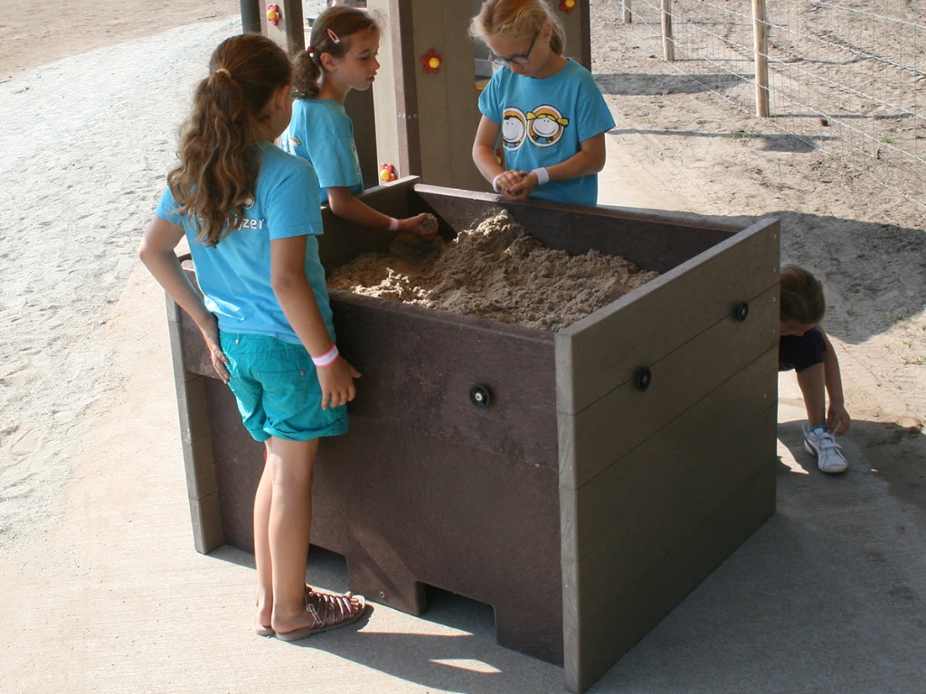 ID036 -Mobile Sandpit-016 kopie.webp