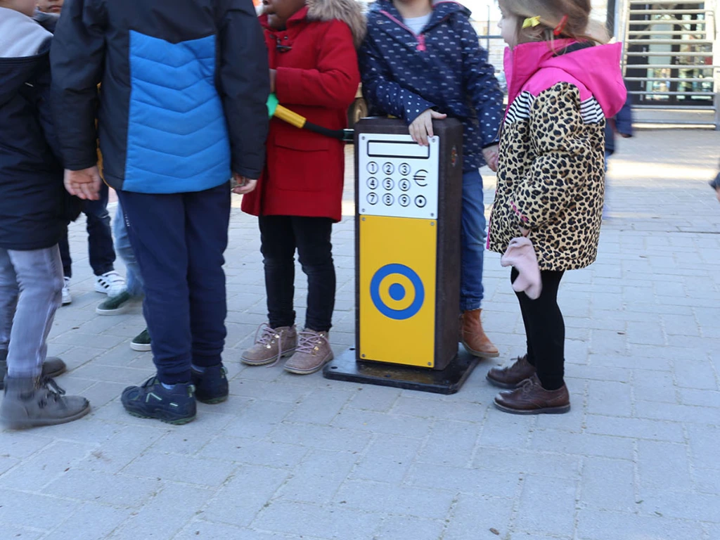 Tankstation OXY 05.webp