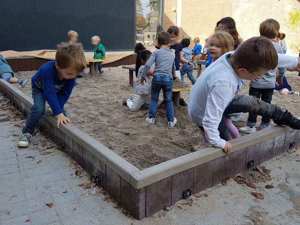 Zandbakrand kleuterschool04.webp
