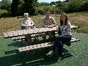 Vary___This_is_a_park_scene_in_Belgium__The_picnic_table_is_the_main_subject_and_must_remain_clearly(1) kopie.webp
