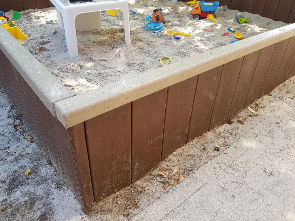 recycling kunststof zandbakrand.webp