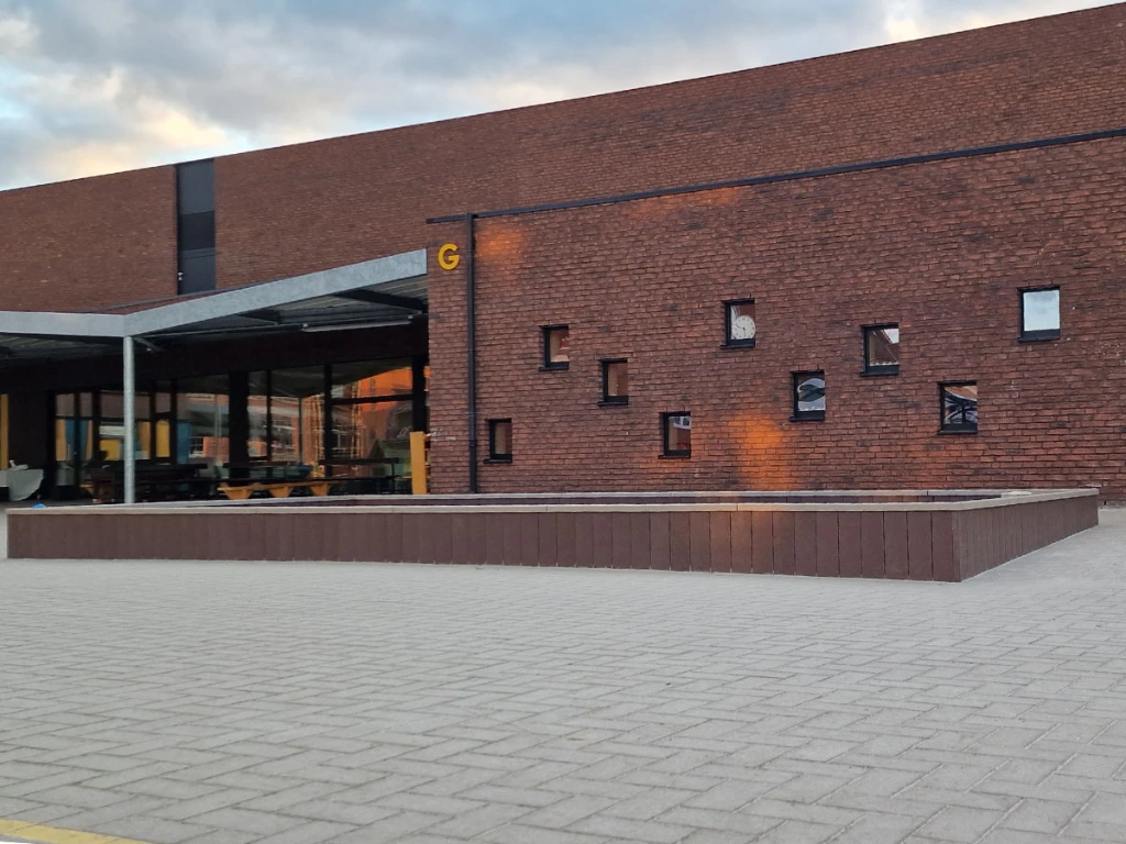 zandbakrand speelplaatsmeubel _02.webp