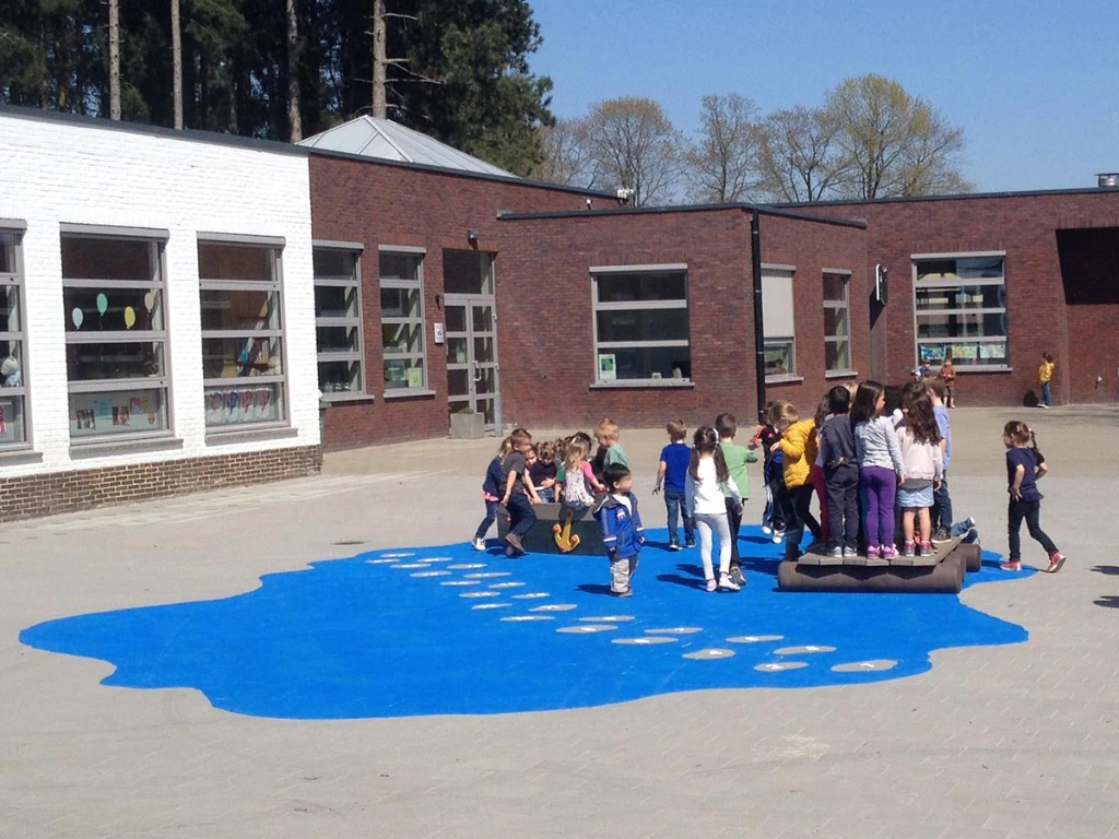 Govaplast Play GP30 speelvlot beschilderde speelplaats.webp