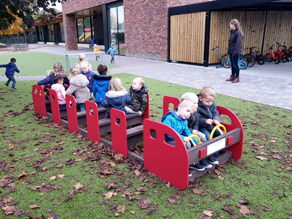 metro GovaplstPlay op kleuterschool.webp