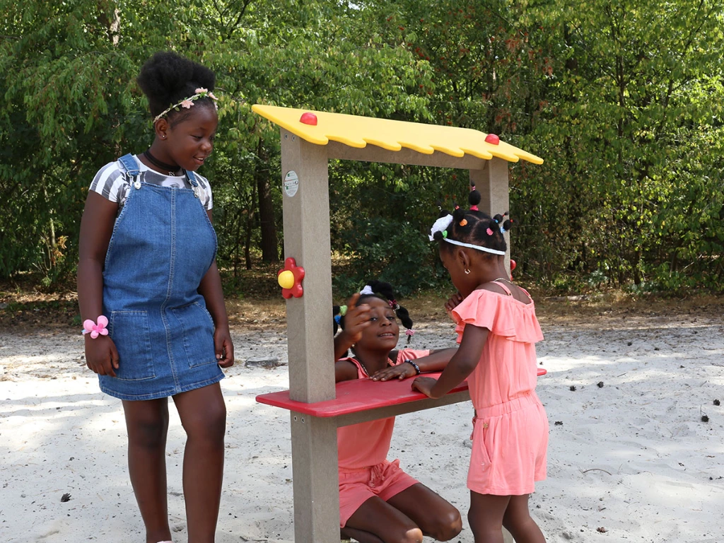 Winkleltje speelplaats.webp