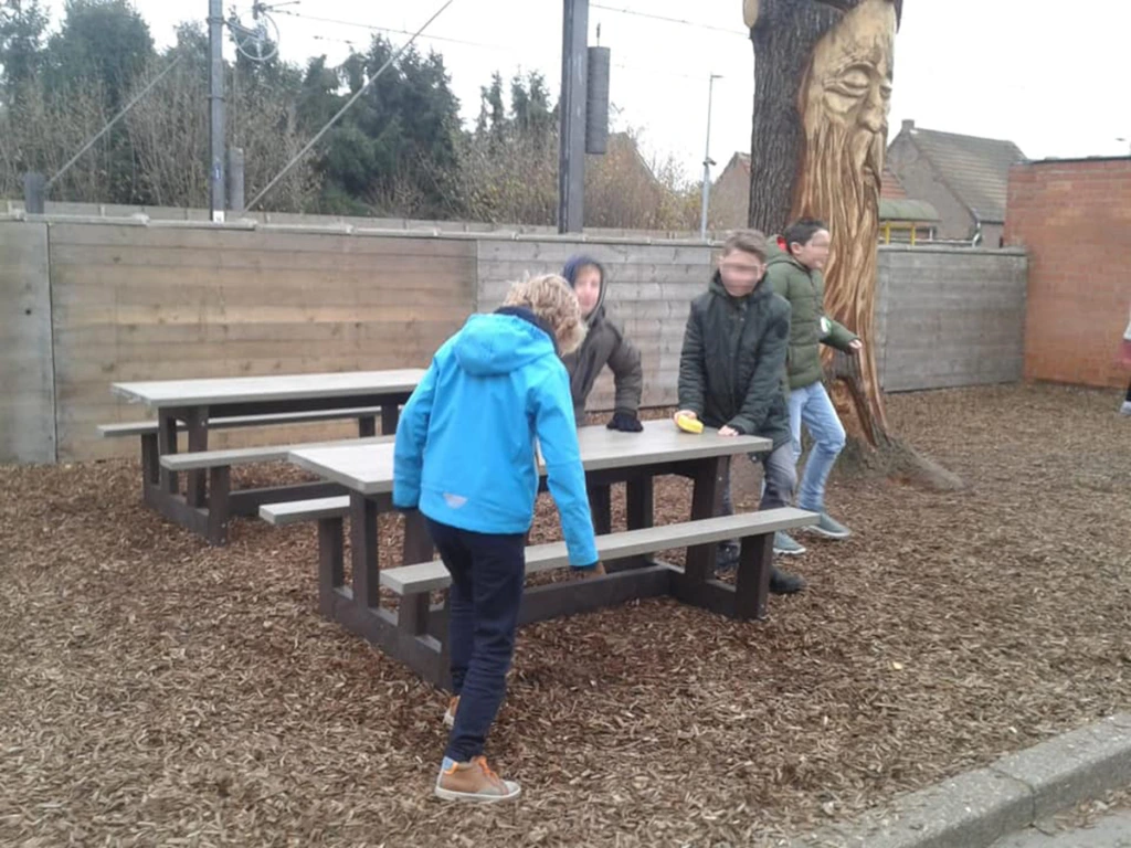 Kessel De Ceder 02.webp