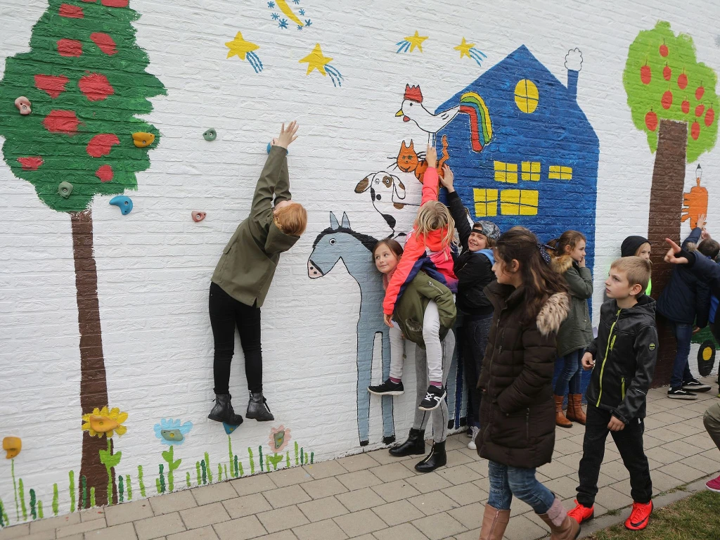 Mol Dinderbuiten_2.webp