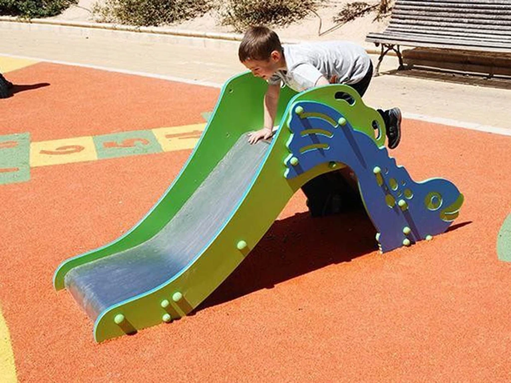 Toboggan poisson (tout-petits)