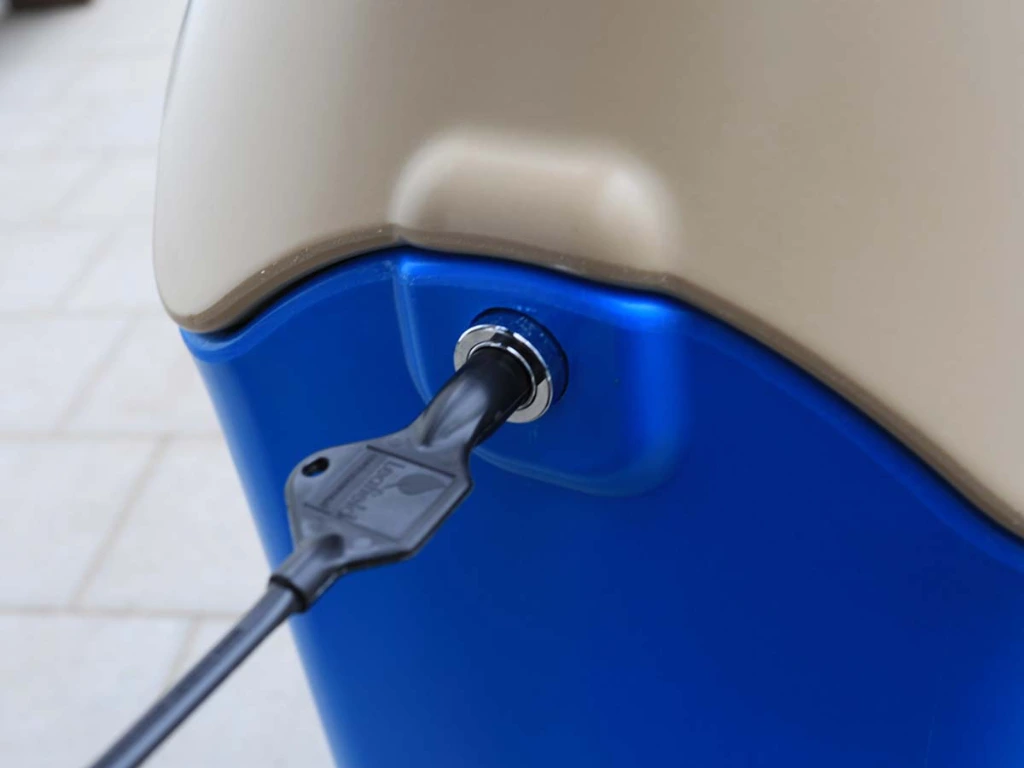 [ID798-000001-NA] Key Pencil Waste Bin