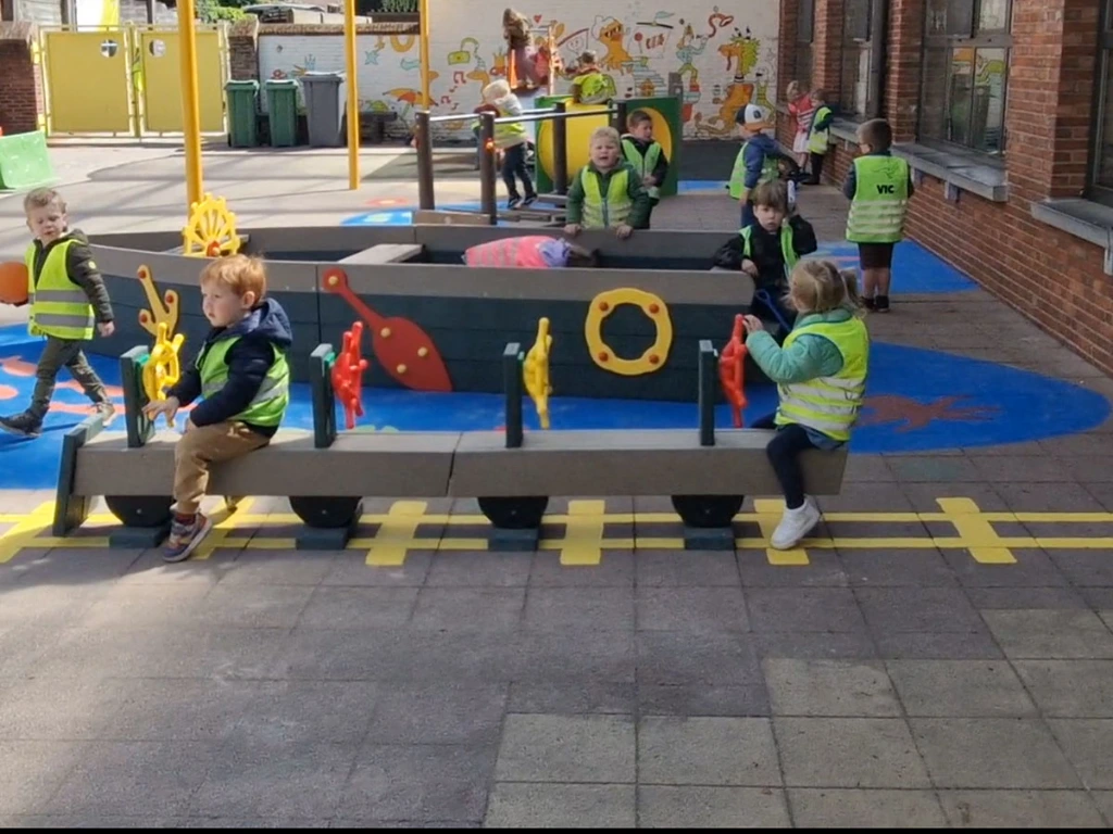 [ID049-00000W-MC] ID049-Petit train - "Wagon"