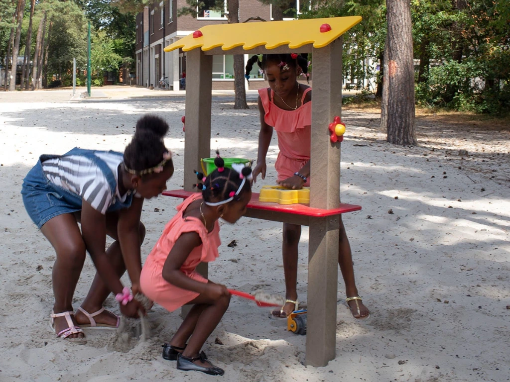 [ID078-000000-NA] Petit Magasin