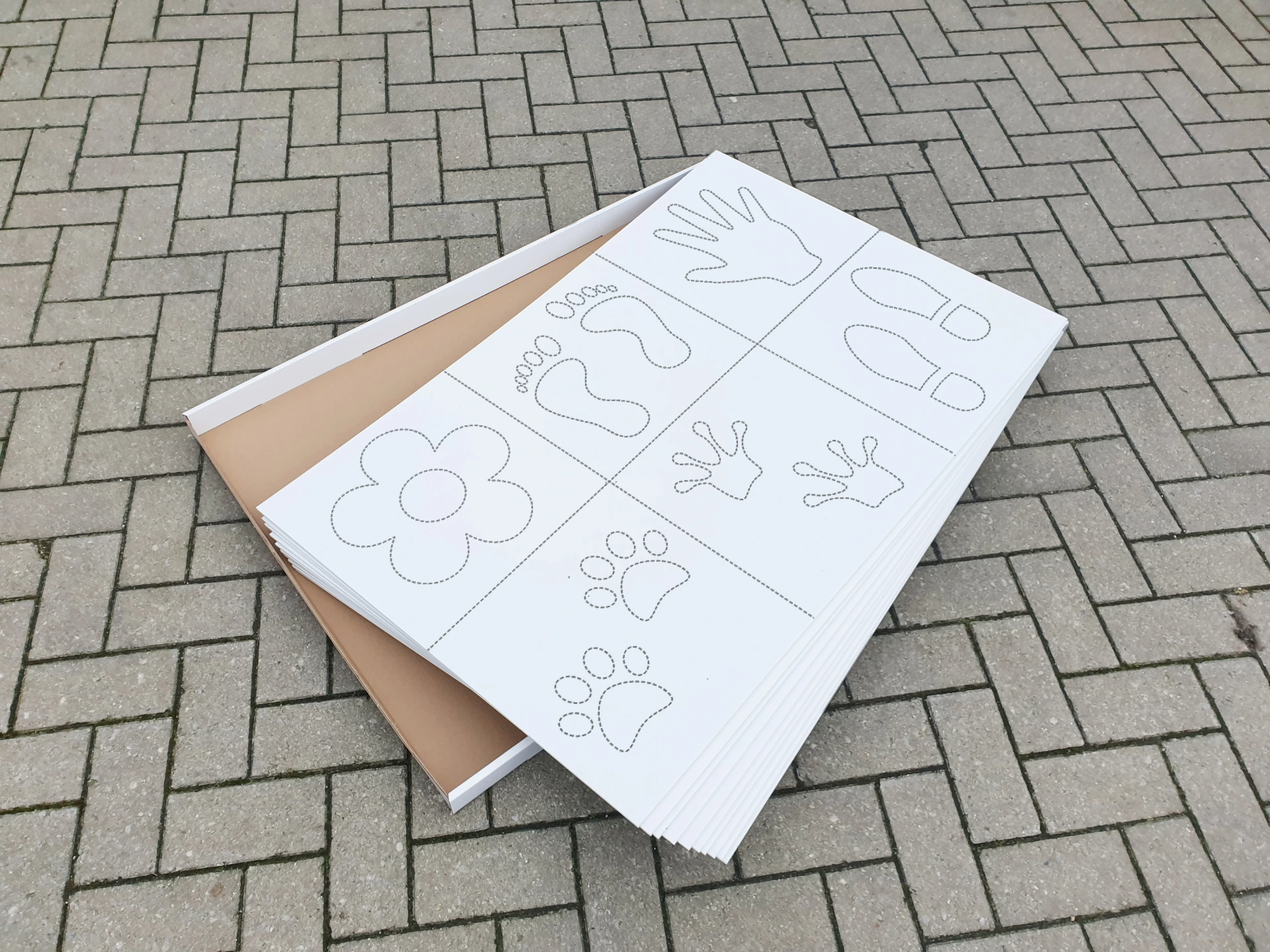 [ID302-000001-NA] Set of large stencils