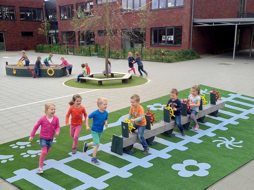 Decorative carpet artificial grass