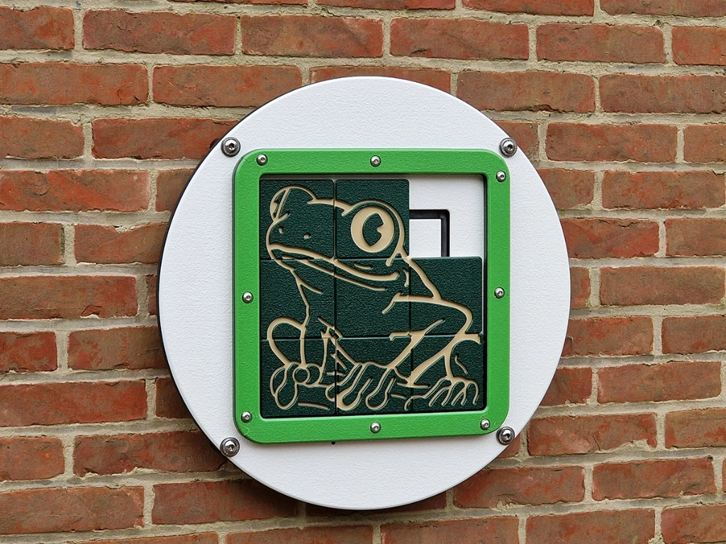 Panneau de jeu rond - Puzzle grenouille